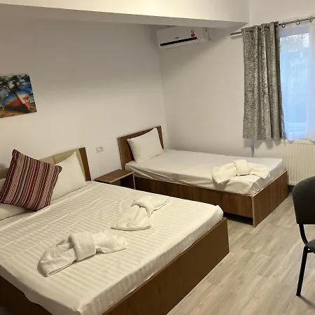 Vila Palade-3