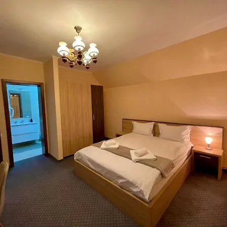 Casa Iulian-3