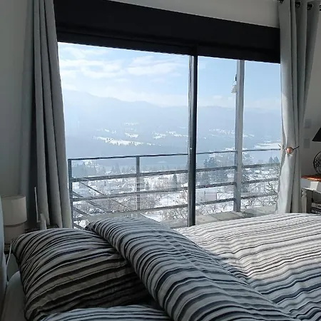 Casa De Pe Stanca-2