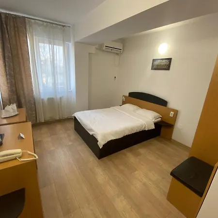 Hotel Rez N&S-3