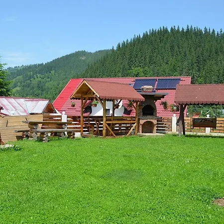 Casa Viorica și Luis-2