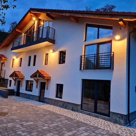 Rahouse - Self Check-In & Free Parking-2