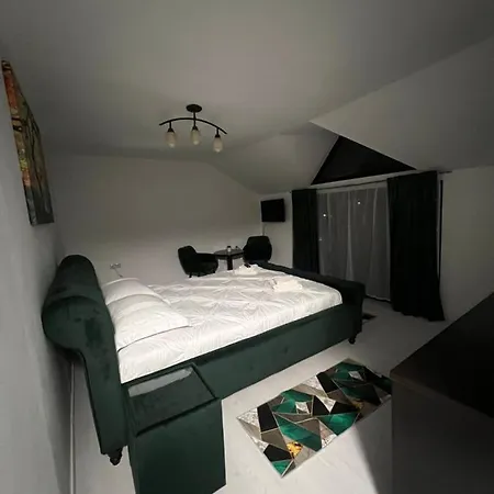 Apartamente 9-2