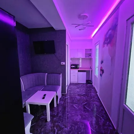 Vic Apartament'S Constanta-2