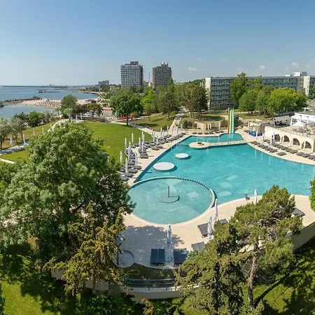 Hotel Cleopatra-2