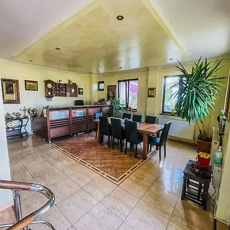Vila Orange-2