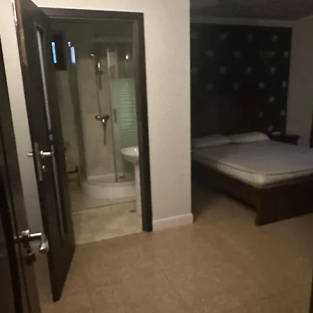 Crina Cris House-2