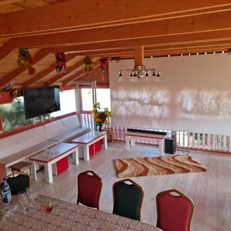 Quasarhouse-2