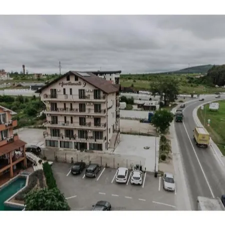 Pensiunea Apartamente 9-3