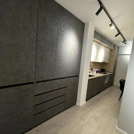 Good Location Near Promenada Mall-3
