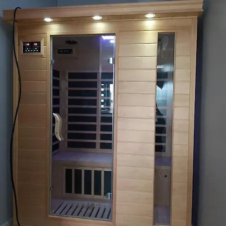 H49 Jacuzzi Penthouse-Adults Only-3