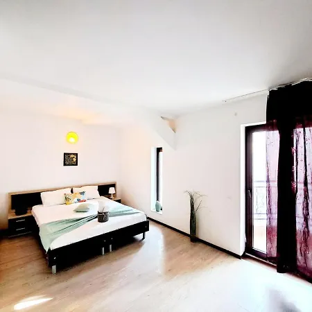 Hotel Veronica-3