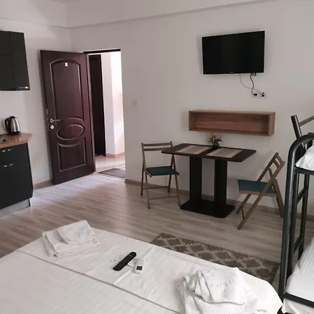 Hotel Ipsilanti-3
