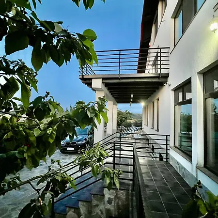 Diplomat Villa-3