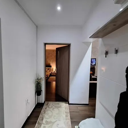 Dominic House-2