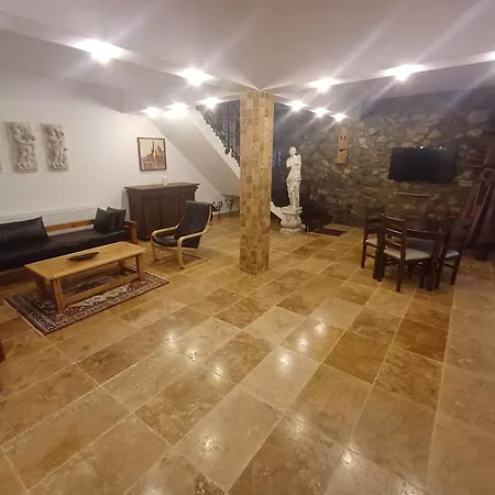 Casa Romana-2