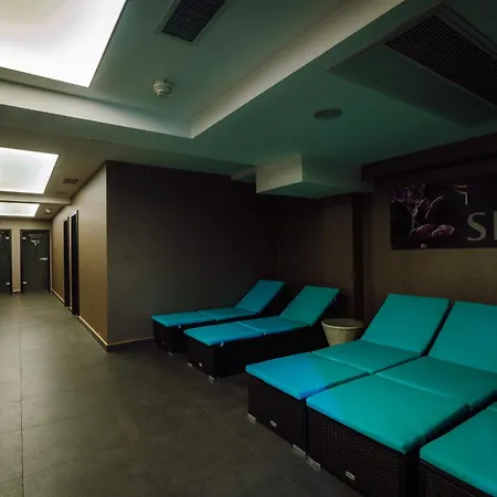 Plaza V Executive Hotel-2
