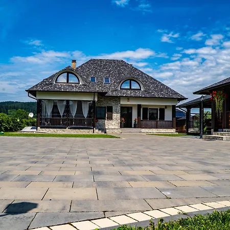 Casa Românească-2