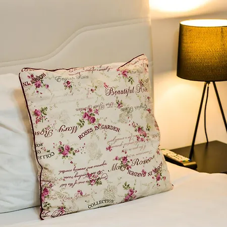 Noblesse House Deva-2