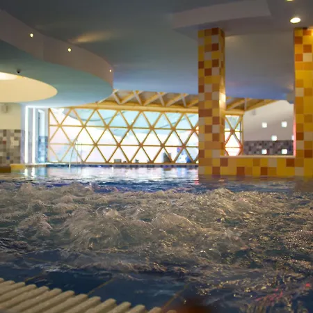 Hotel Crystal Wellness & Spa Superior-2