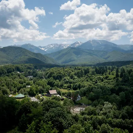Evergreen Chalet-3