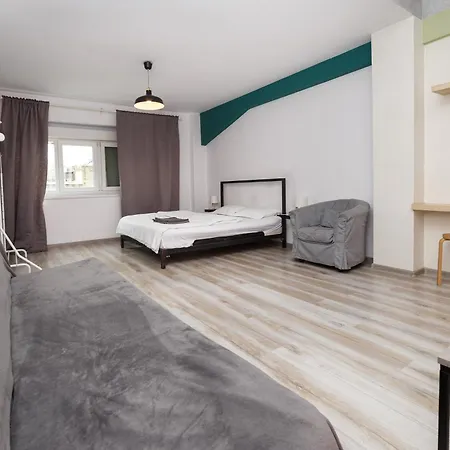 Antic Apartments-3