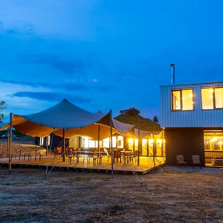 Ursa Mica Glamping Resort-2