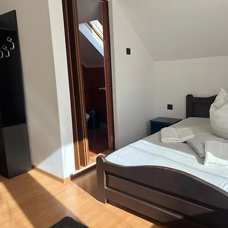 Casa Tofalvi-2