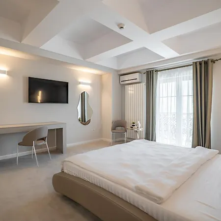 Hotel Ges-3