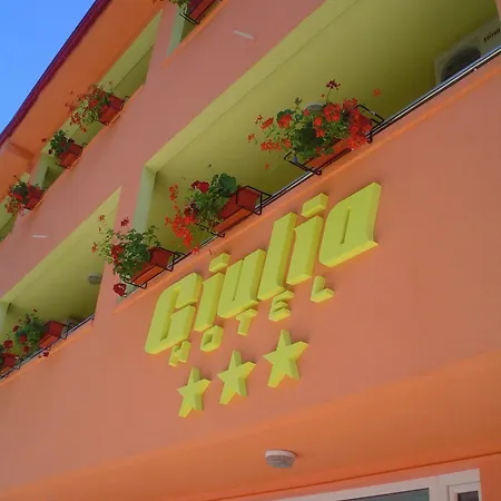Hotel Giulia-2