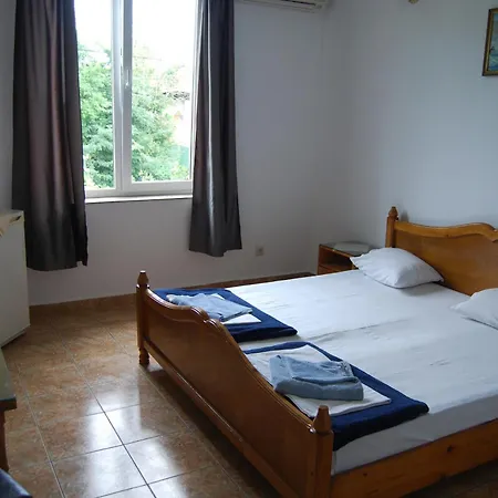 Hotel Jiul-2