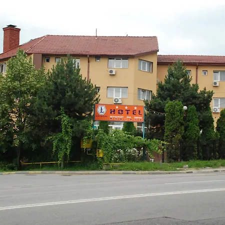 Hotel Liliacul-3