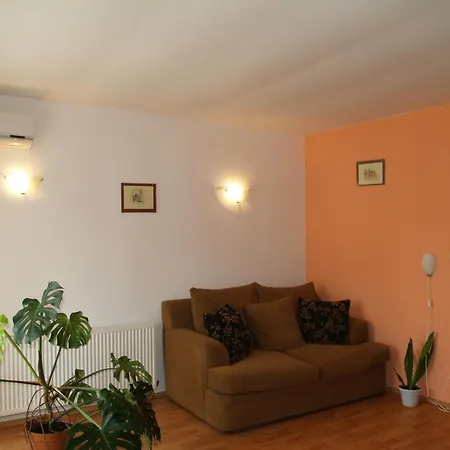 Vila Veche-2