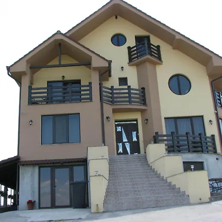 Pensiunea Neredy-3
