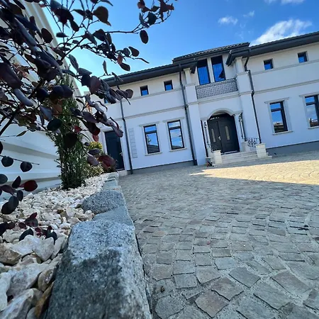 Academy Home-2
