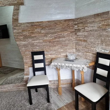 Casa Lipianu-2