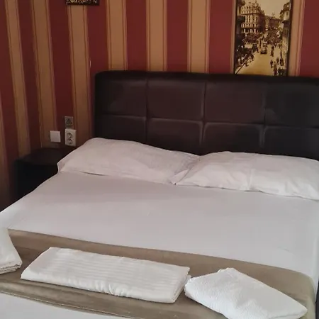 Class Residence-3