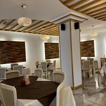 Hotel River-2