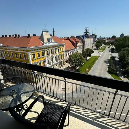 Hotel Aurora-3