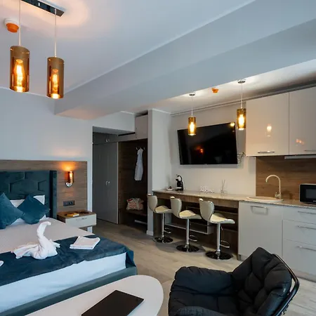 L&C Beach Home By Zora Apartament,Pe Plaja-2