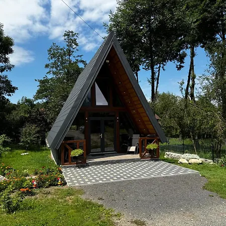 Bran Cozy Chalet-2