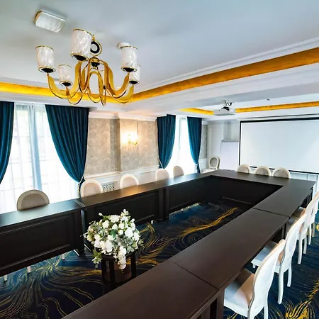Hotel Noblesse Boutique&Spa-3