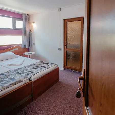 AlmaVille Mamaia-2