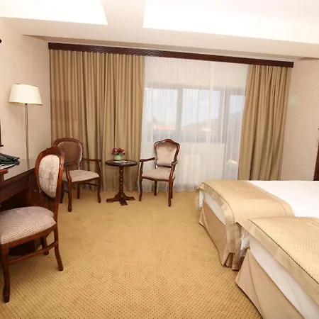 Hotel Carmen-2