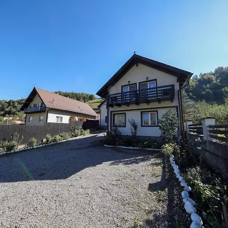 Casa Dintre Vai-2