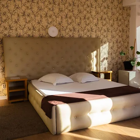 Hotel Funnytime-3