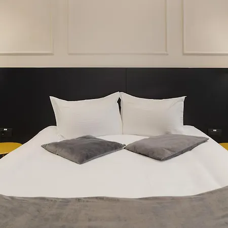 Hotel Atria-3