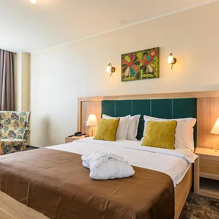 Faleza Hotel By Vega-3