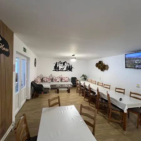 Milea'S Guesthouse-3