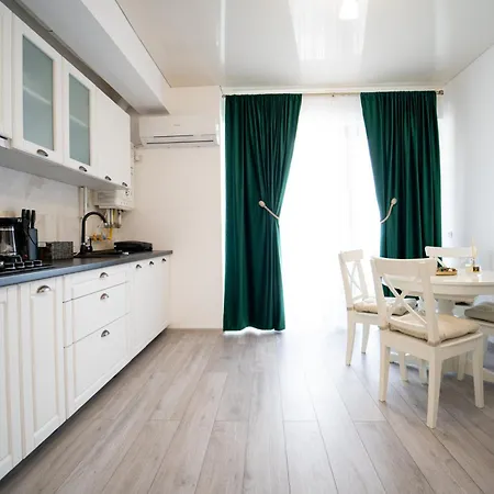 Almar Luxury Residence - Renting Apartments & Free Pool-3
